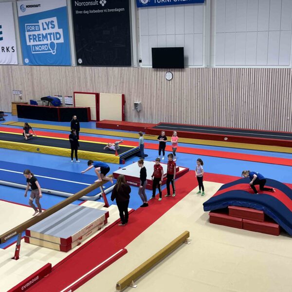 Åpen turnhall, en suksess for alle! 3 apen hall 3