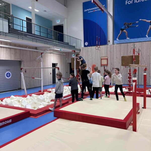 Åpen turnhall, en suksess for alle! 8 apen hall 8